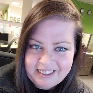 Meet your Posher, Pam